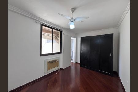 Apartamento para alugar com 220m², 4 quartos e 2 vagas Apartamento para alugar com 220m², 4 quartos e 2 vagasQuarto 1