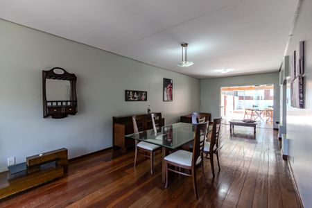 Sala de casa de condomínio para alugar com 3 quartos, 300m² em Espírito Santo, Porto Alegre