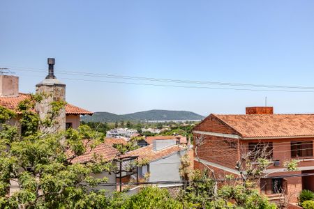 Casa de condomínio para alugar com 300m², 3 quartos e 2 vagas Casa de condomínio para alugar com 300m², 3 quartos e 2 vagasVista Quarto 1