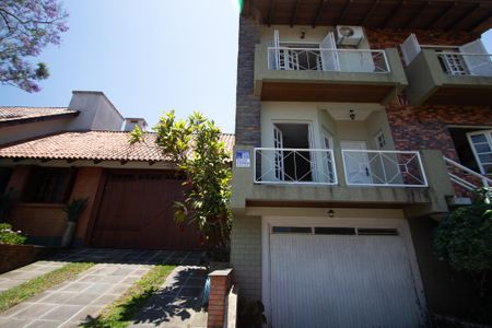 Casa de condomínio para alugar com 300m², 3 quartos e 2 vagas Casa de condomínio para alugar com 300m², 3 quartos e 2 vagasplaquinha