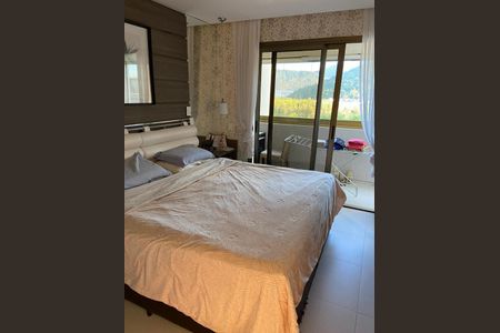 Apartamento à venda com 169m², 4 quartos e 3 vagasQuarto 