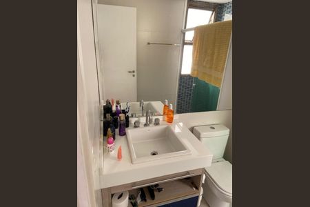 Apartamento à venda com 169m², 4 quartos e 3 vagasBanheiro