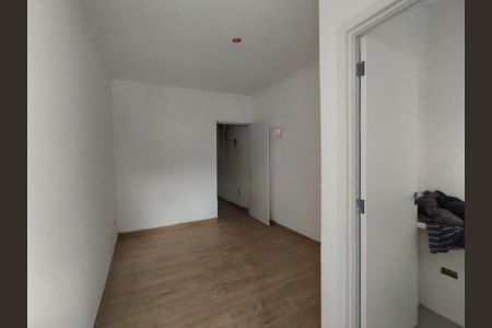 Foto 01 de casa à venda com 3 quartos, 90m² em Cipava, Osasco