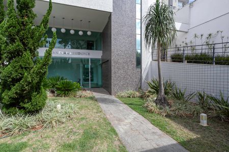 Apartamento à venda com 158m², 4 quartos e 3 vagasEntrada