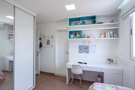 Apartamento à venda com 158m², 4 quartos e 3 vagasSuíte 1