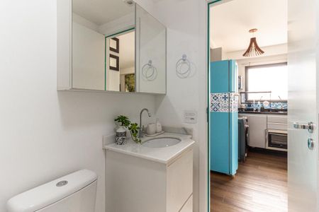 Studio para alugar com 27m², 1 quarto e sem vaga Studio para alugar com 27m², 1 quarto e sem vagaBanheiro Social