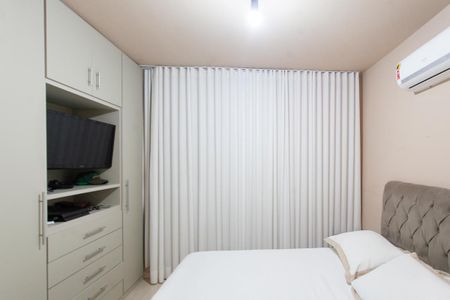 Apartamento à venda com 147m², 3 quartos e 3 vagas Apartamento à venda com 147m², 3 quartos e 3 vagasBanheiro da Suíte