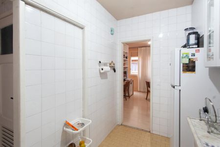 Apartamento à venda com 147m², 3 quartos e 3 vagas Apartamento à venda com 147m², 3 quartos e 3 vagasCozinha