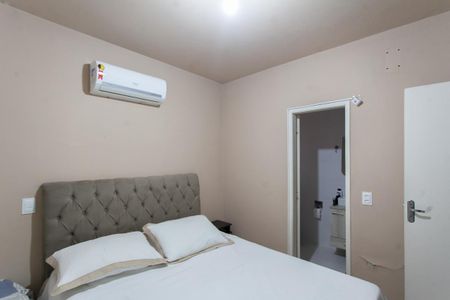 Apartamento à venda com 147m², 3 quartos e 3 vagas Apartamento à venda com 147m², 3 quartos e 3 vagasSuíte
