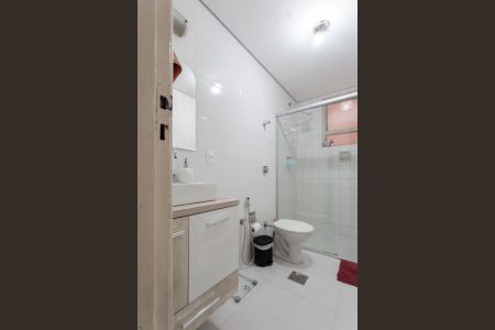 Apartamento à venda com 147m², 3 quartos e 3 vagas Apartamento à venda com 147m², 3 quartos e 3 vagasBanheiro Social