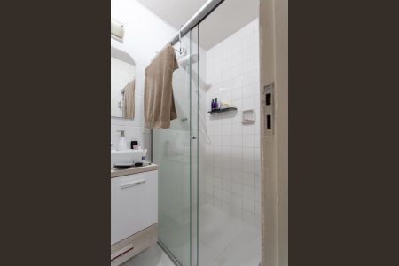 Apartamento à venda com 147m², 3 quartos e 3 vagas Apartamento à venda com 147m², 3 quartos e 3 vagasBanheiro da Suíte