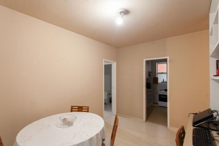 Apartamento à venda com 147m², 3 quartos e 3 vagas Apartamento à venda com 147m², 3 quartos e 3 vagasSala de Jantar