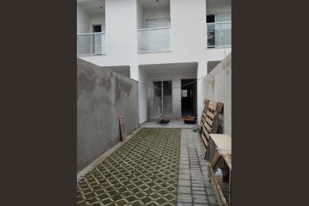 Casa à venda com 90m², 3 quartos e 2 vagas Casa à venda com 90m², 3 quartos e 2 vagasFoto 01