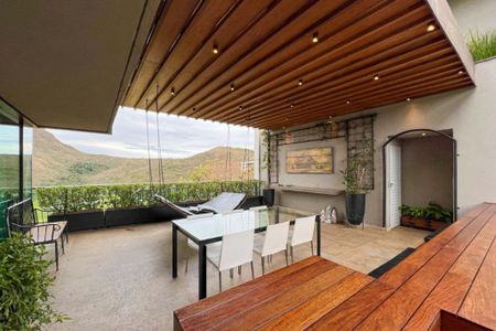 Apartamento à venda com 451m², 4 quartos e 6 vagasFoto 24