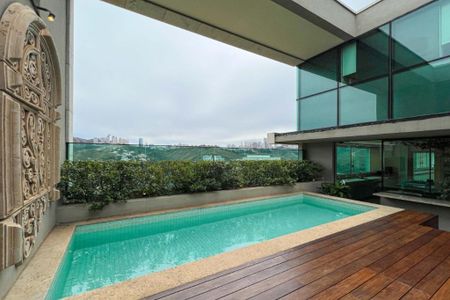 Apartamento à venda com 451m², 4 quartos e 6 vagasFoto 01