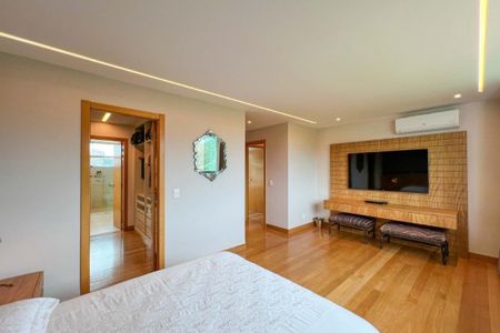 Apartamento à venda com 451m², 4 quartos e 6 vagasFoto 17