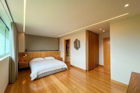 Apartamento à venda com 451m², 4 quartos e 6 vagasFoto 18