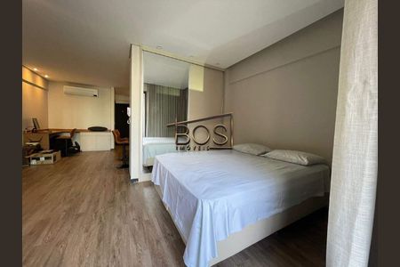 Apartamento à venda com 54m², 1 quarto e 2 vagas