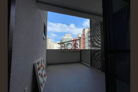 Apartamento à venda com 54m², 1 quarto e 2 vagas