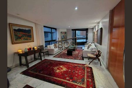 Apartamento à venda com 4 quartos, 240m² em Centro, Belo Horizonte