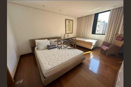 Apartamento à venda com 4 quartos, 240m² em Centro, Belo Horizonte