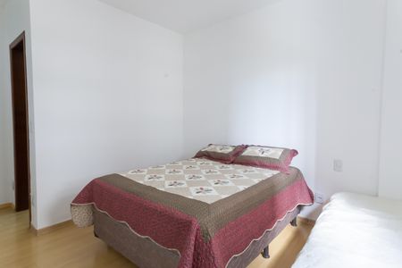 Apartamento à venda com 87m², 3 quartos e 2 vagas Apartamento à venda com 87m², 3 quartos e 2 vagassuite