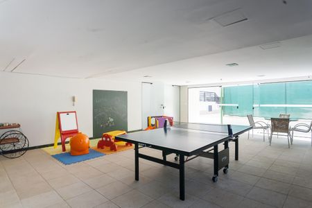 Apartamento à venda com 87m², 3 quartos e 2 vagas Apartamento à venda com 87m², 3 quartos e 2 vagasÁrea comum - salao de jogos