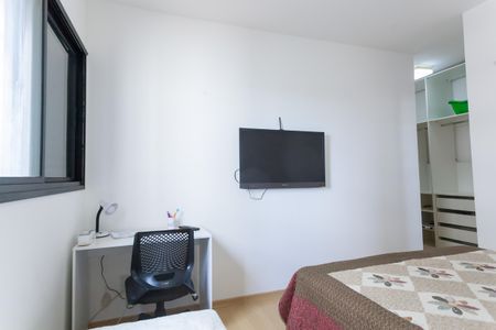 Apartamento à venda com 87m², 3 quartos e 2 vagas Apartamento à venda com 87m², 3 quartos e 2 vagassuite