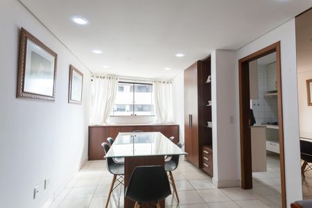 Apartamento à venda com 87m², 3 quartos e 2 vagas Apartamento à venda com 87m², 3 quartos e 2 vagasSala de Jantar