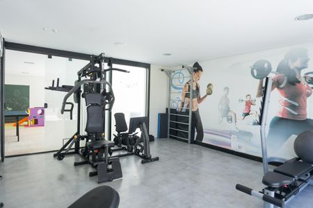 Apartamento à venda com 87m², 3 quartos e 2 vagas Apartamento à venda com 87m², 3 quartos e 2 vagasÁrea comum - Academia