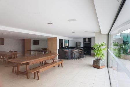 Apartamento à venda com 87m², 3 quartos e 2 vagas Apartamento à venda com 87m², 3 quartos e 2 vagasÁrea comum - Churrasqueira