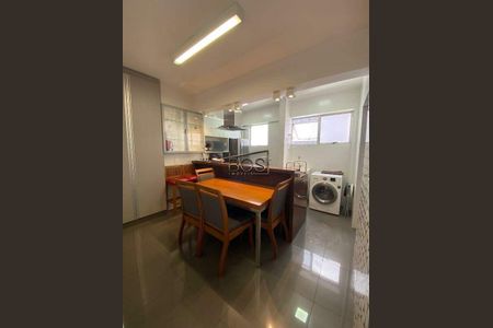 Apartamento à venda com 3 quartos, 90m² em Funcionários, Belo Horizonte