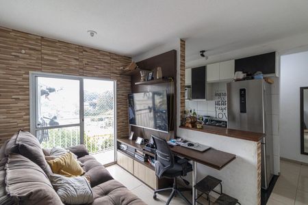 Sala/Cozinha/Área de Serviço  de apartamento à venda com 2 quartos, 47m² em Jardim Castelo, São Paulo