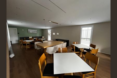 Apartamento para alugar com 60m², 3 quartos e 1 vaga Apartamento para alugar com 60m², 3 quartos e 1 vagaÁrea comum - Salão de festas