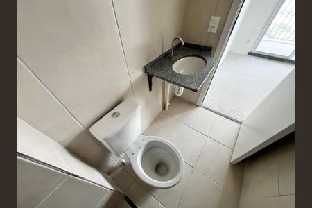 Apartamento para alugar com 60m², 3 quartos e 1 vaga Apartamento para alugar com 60m², 3 quartos e 1 vagaBanheiro