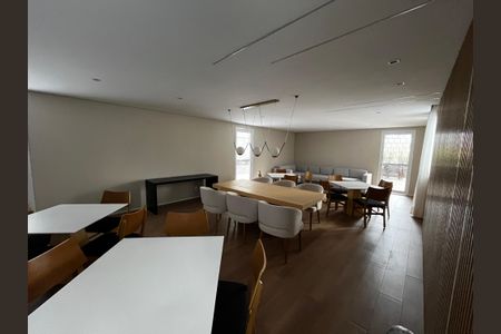 Apartamento para alugar com 60m², 3 quartos e 1 vaga Apartamento para alugar com 60m², 3 quartos e 1 vagaÁrea comum - Salão de festas