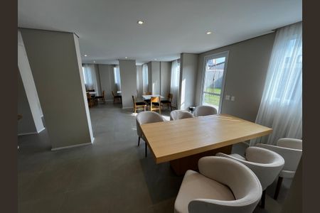 Apartamento para alugar com 60m², 3 quartos e 1 vaga Apartamento para alugar com 60m², 3 quartos e 1 vagaÁrea comum - Salão de festas 2