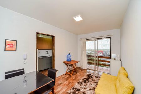 Sala de apartamento para alugar com 1 quarto, 48m² em São Sebastião, Porto Alegre