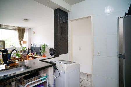 Apartamento à venda com 70m², 3 quartos e 1 vaga Apartamento à venda com 70m², 3 quartos e 1 vagaCozinha e Área de Serviço