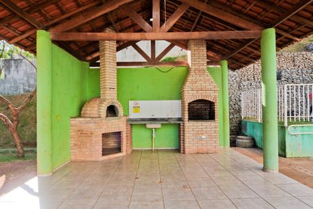 Apartamento para alugar com 44m², 2 quartos e 1 vagaÁrea comum - Churrasqueira