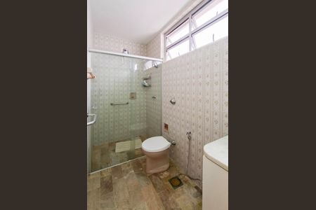 Apartamento à venda com 140m², 4 quartos e 1 vaga Apartamento à venda com 140m², 4 quartos e 1 vagaBanheiro da Suíte