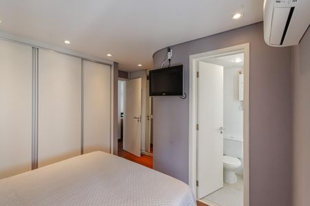 Apartamento à venda com 95m², 2 quartos e 1 vagaSuíte 