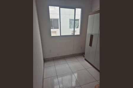 Quarto 2 de apartamento para alugar com 2 quartos, 40m² em Guaratiba, Rio de Janeiro