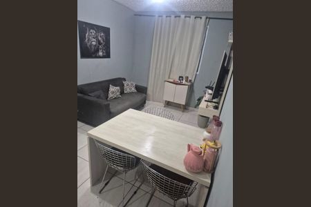 Sala de apartamento para alugar com 2 quartos, 40m² em Guaratiba, Rio de Janeiro