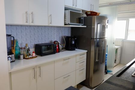 Apartamento à venda com 84m², 2 quartos e 2 vagasCozinha