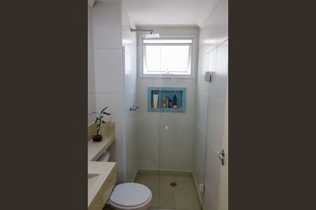 Apartamento à venda com 84m², 2 quartos e 2 vagasBanheiro da Suíte 2