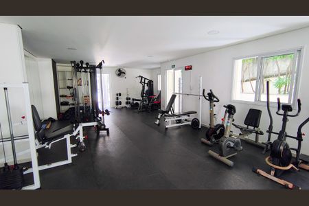 Apartamento à venda com 84m², 2 quartos e 2 vagasÁrea comum - Academia