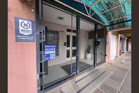 Apartamento para alugar com 64m², 2 quartos e sem vaga Apartamento para alugar com 64m², 2 quartos e sem vagaPlaca