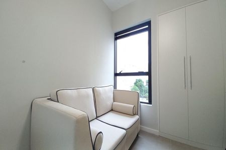Quarto 1  de apartamento à venda com 2 quartos, 70m² em Cambuí, Campinas