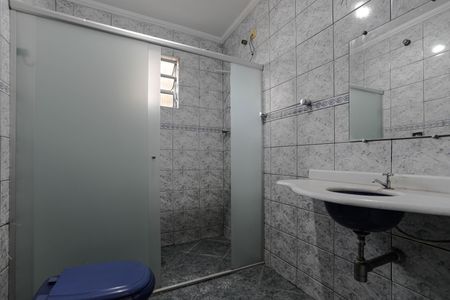 Casa para alugar com 120m², 4 quartos e 2 vagas Casa para alugar com 120m², 4 quartos e 2 vagasBanheiro 1